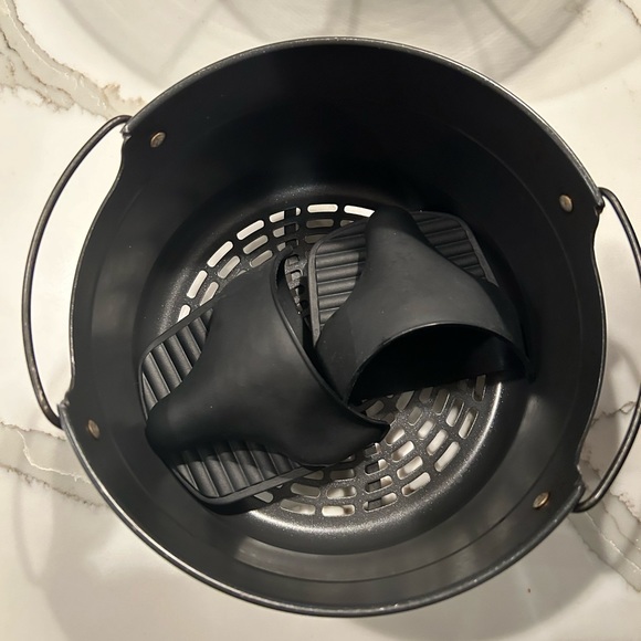 Ninja foodi deluxe tendercrisp pressure cooker - Picture 2 of 5